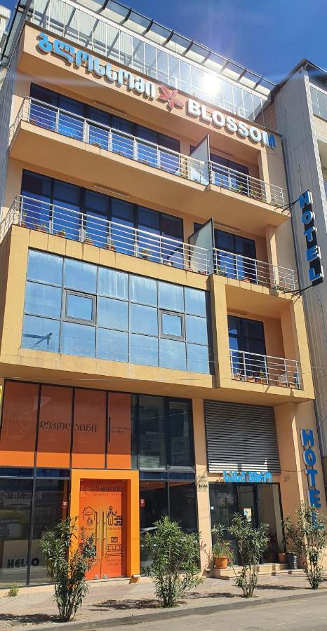 Blossom Hotel Batumi Zewnętrze zdjęcie