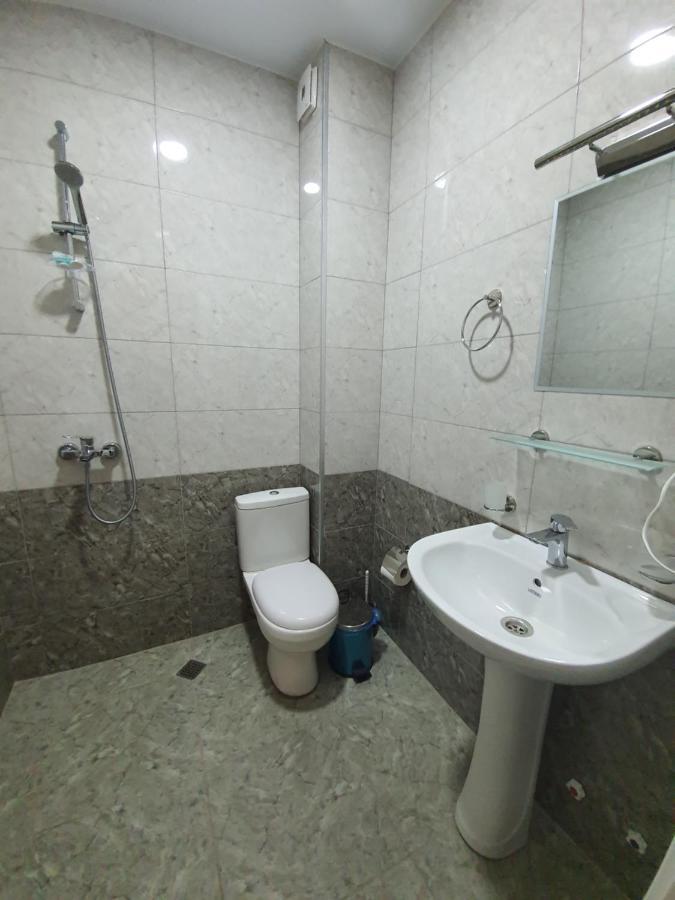 Blossom Hotel Batumi Zewnętrze zdjęcie