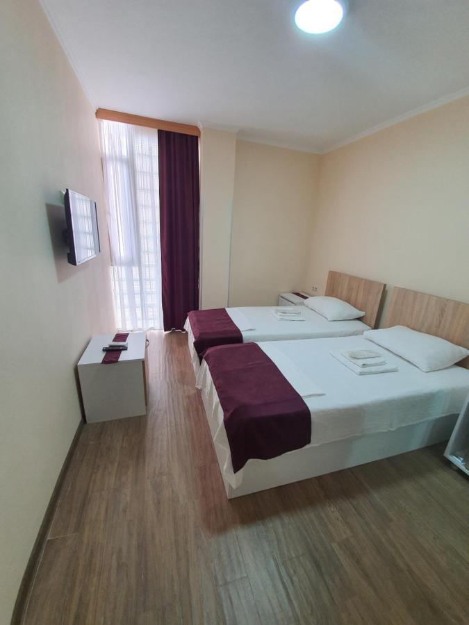 Blossom Hotel Batumi Zewnętrze zdjęcie