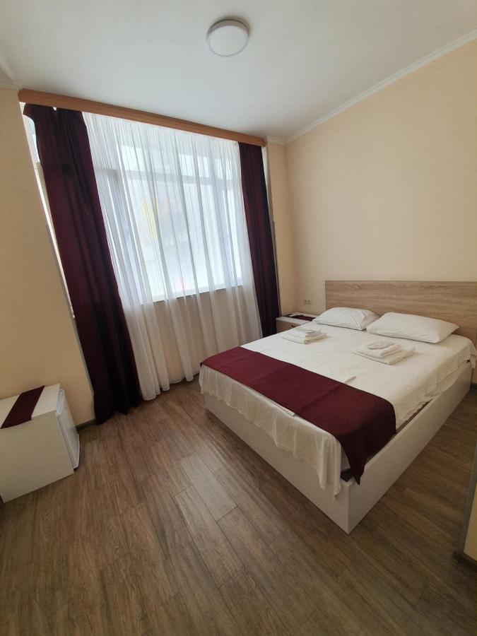 Blossom Hotel Batumi Zewnętrze zdjęcie